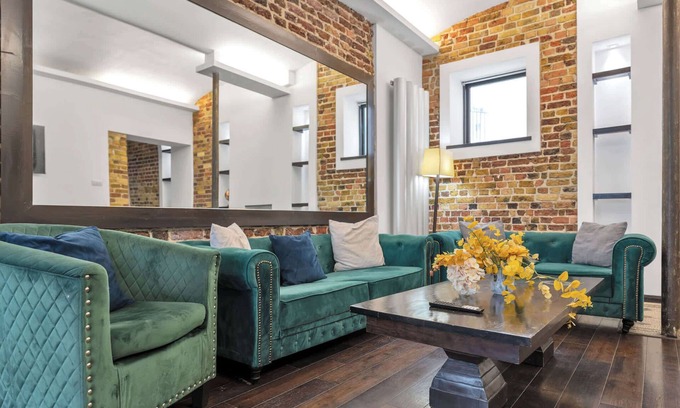 Belgravia Condo | Superior 2 bedroom 2 bathrooms