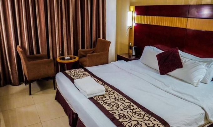 Al Rigga Apartment | Superior Deluxe Room Near Mithril