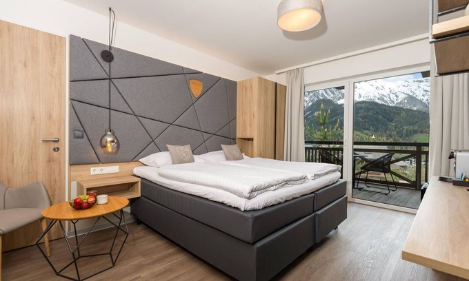 Rain Apartment | Superior double room Flex BF - Hotel Stockinggut by Avenida Leogang