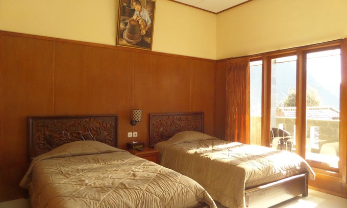 Ngadisari Bed & Breakfast | Superior Twin near Cafe Lava Rst. Bromo
