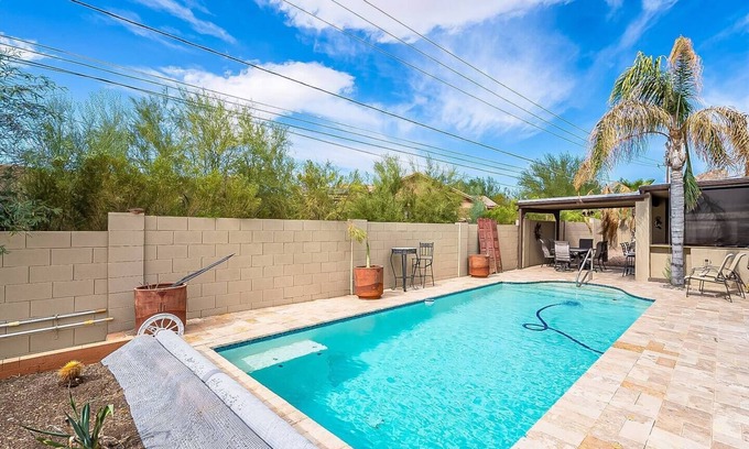 Gold Canyon House | Superstition Escape–Pool,Kitchen,Thanksgiving Deal