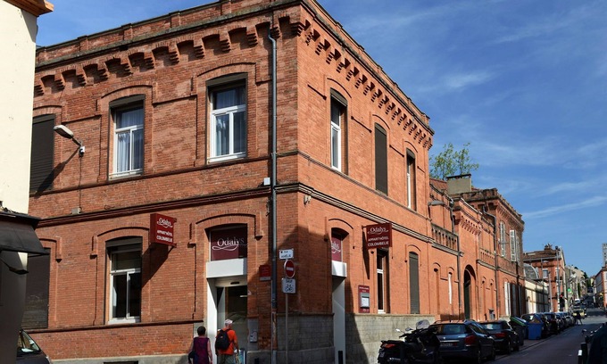 Saint - Aubin - Dupuy Apartment | Sur la Rue Colombette ! Suite équipée