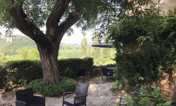 La Roque-Gageac House | Sur les Hauteurs Avec Point de vue Exceptionnelle sur le Château de Castelnaud