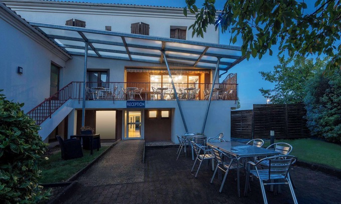 Saintes Hotel | Sure Hotel by Best Western Saintes