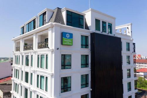 Vientiane Hotel | SureStay Hotel by Best Western Vientiane