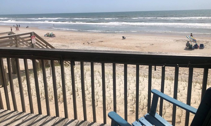 Surf City Condo | Surf 116 - OCEANFRONT CONDO!! Sleeps 4, Community Pool