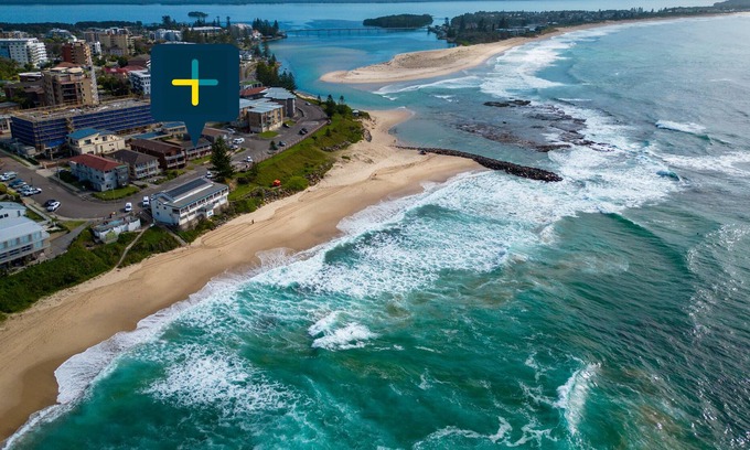 The Entrance Apartment | Surf Breeze at The Entrance, Apartment 9: The Ultimate Ocean Views!