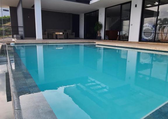 La Libertad House | SURF CITY LA LIBERTAD