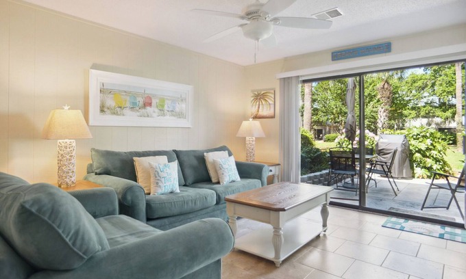 Hilton Head Island Villa | Surf Court 22 - Forest Beach Townhouse With Ground Floor Entry