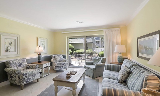 Hilton Head Island Villa | Surf Court 74 - 3 Story Forest Beach Townhouse