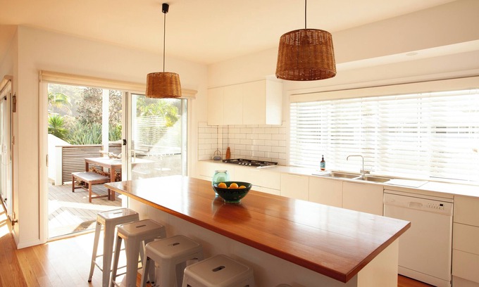 Boomerang Beach House | Surf-mist @ Boomerang