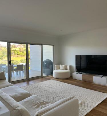 Kiama House | Surfleet Retreat Kiama