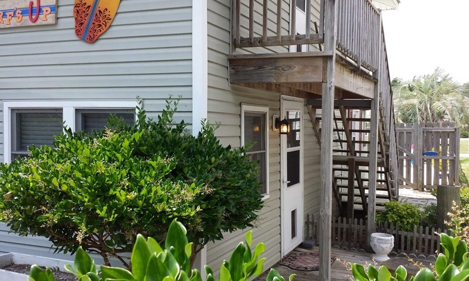 Surfside Beach Apartment | Surfside Beach, SurfsUp LoTide!
