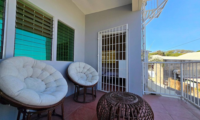 San Juan Hostel | Surfside hostel LU Surftown