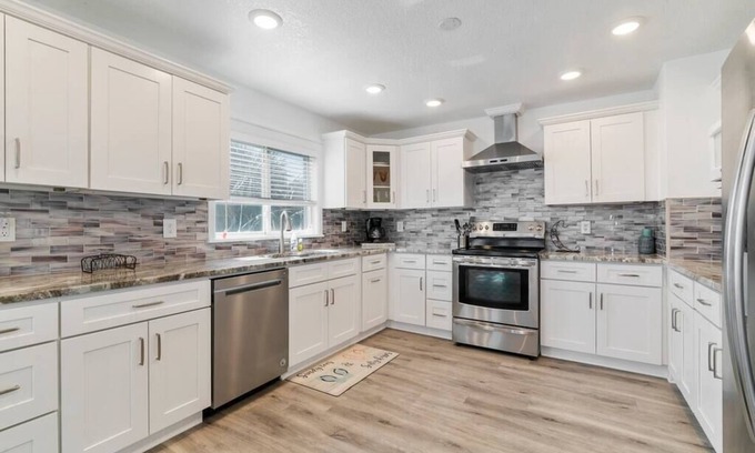 Vilano Beach Apartment | Surfside Retreat Unit C - Vilano Beachfront Views!