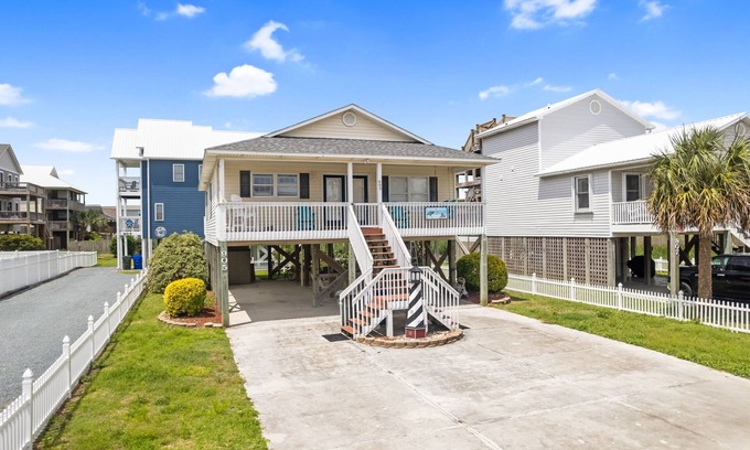 Surf City House | Surfside Serenity Villa - Steps to the Beach