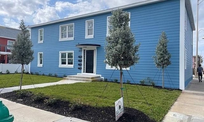 East Daytona Apartment | Surfside Siesta (On Strip)