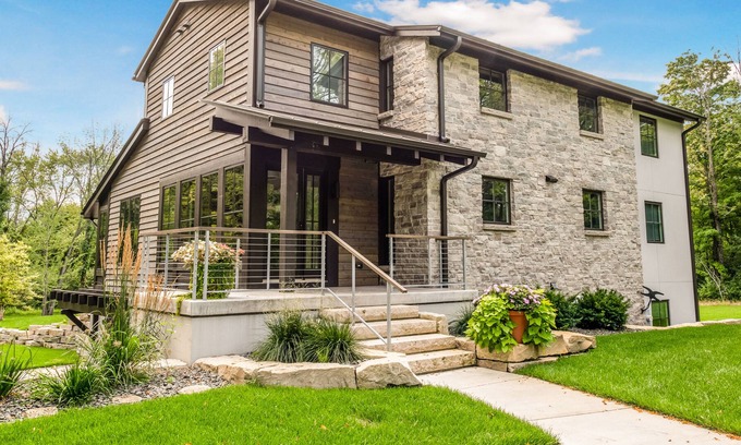 Mequon House | Surprising Modern Gem