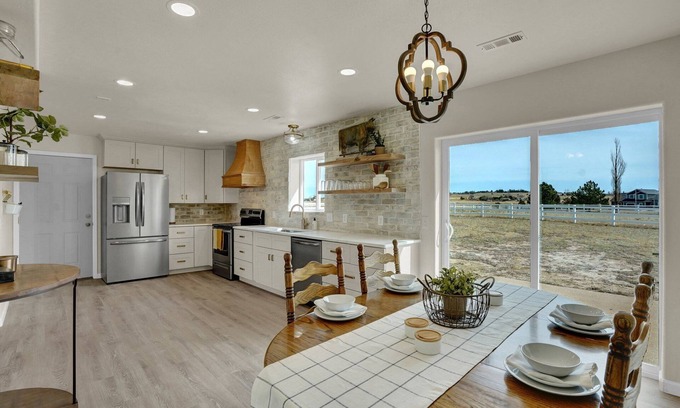 Peyton House | Surrey Lane Ranchette