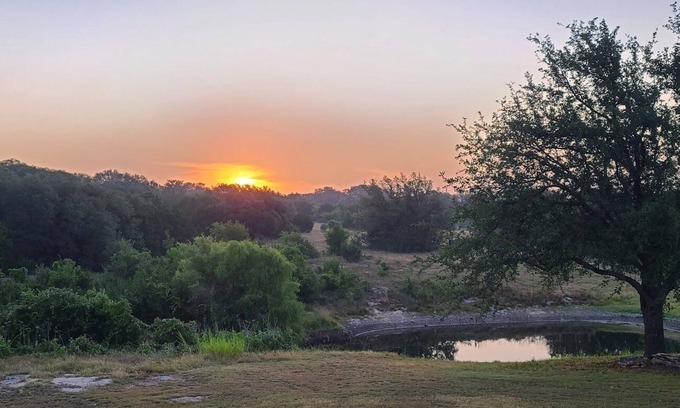 Bell County Cabin | Surrounded by Hill Country Beauty w/Pond; minutes from Historic Salado Village