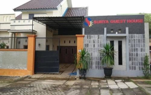 Probolinggo House | Surya Guest House