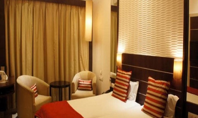 Kota Hotel | Surya Royal Hotel