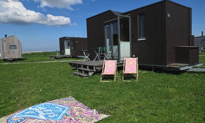 Harlesiel House | Sustainable overnight experience in the Green Tiny House Nature on the North Sea