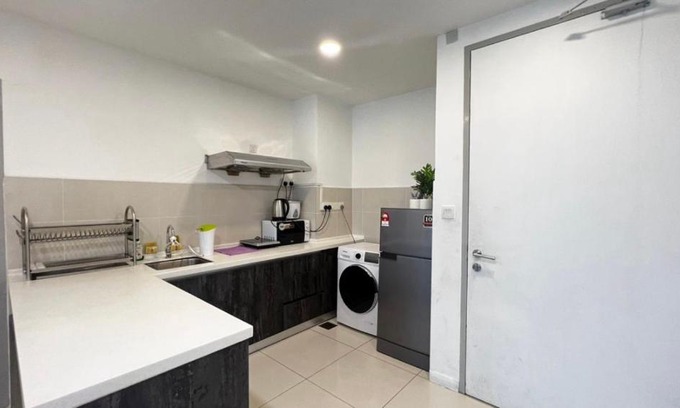 Downtown Kota Kinabalu Apartment | Sutera avenue(J&R)