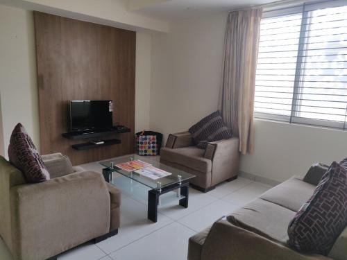 Kuvempu Nagara Hotel | Suvarna Compact