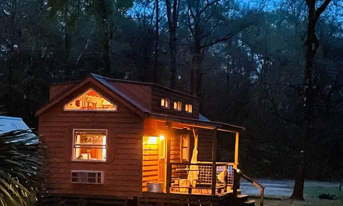Mayo Cabin | Suwannee river hides