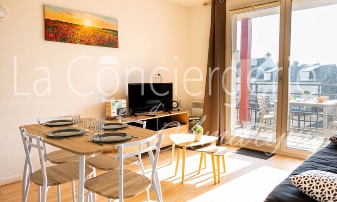 Cayeux-sur-Mer Condo | SVC 13 - Bel appartement proche mer avec balcon