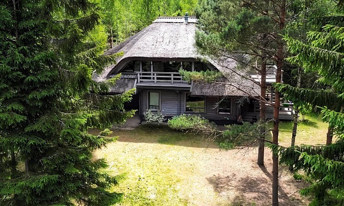 Amata Municipality House | Svilpji Lakeside Forest House