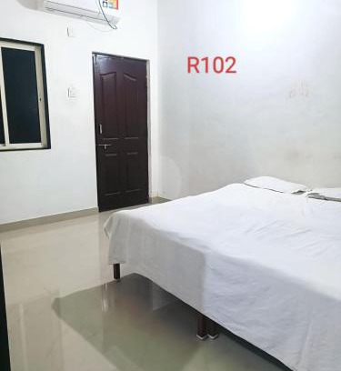 Akalkot House | Swami Krupa Guest House Akkalkot