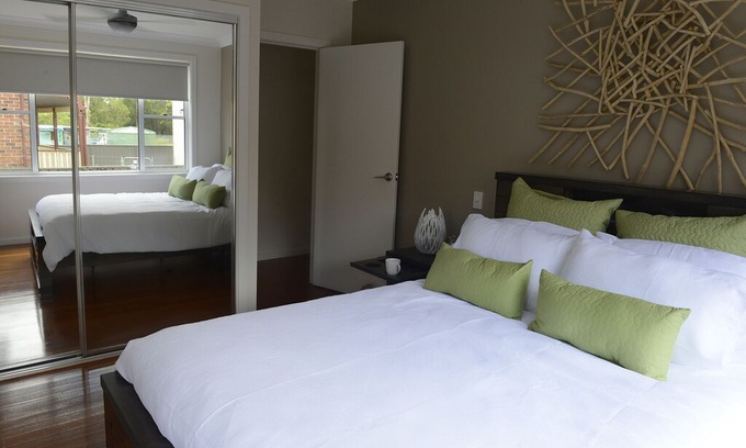 Swan Bay House | Swan Bay Waterfront - Port Stephens