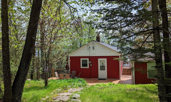 Greenway Cabin | Swan Lake Getaway