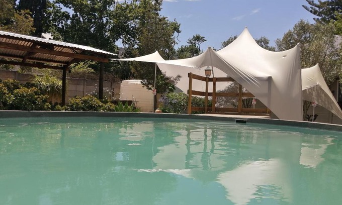 Caledon House | Swartberg Guest House