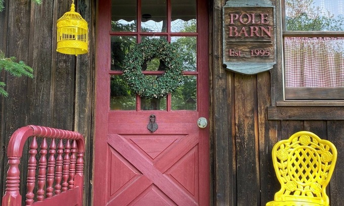 Beavercreek House | Sweet cottage with lots of privacy that's perfect for a romantic getaway.