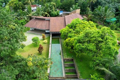 Kuttattukulam House | Sweet Hive Villa