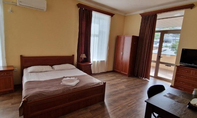 Meghri House | SWEET HOME HOTEL Meghri