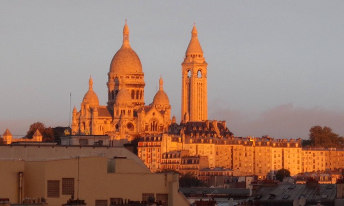 10th Arrondissement Apartment | Sweet Home Panoramic Sacré Coeur