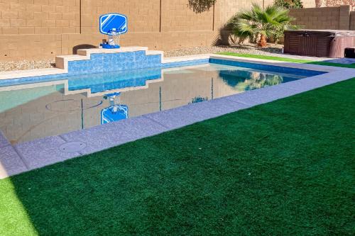 Canyon Trails West House | Sweet Home Sherman