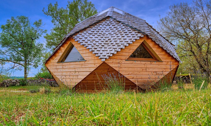Caylus House | Sweet night under the stars