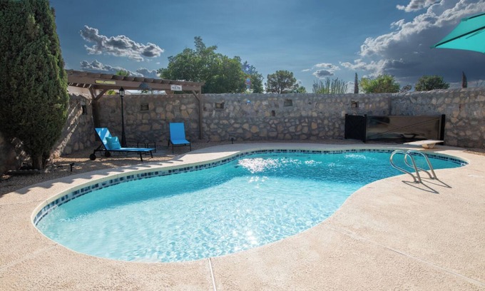 Biggs Field House | Sweet Paradise