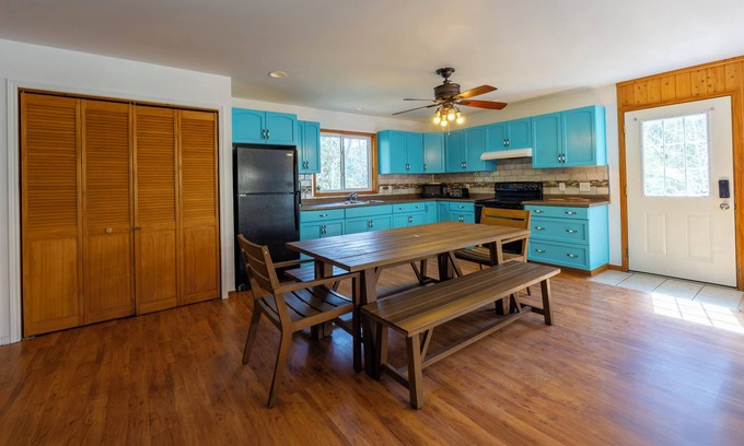Tobermory House | Sweet Retreat - In the Village of Tobermory
