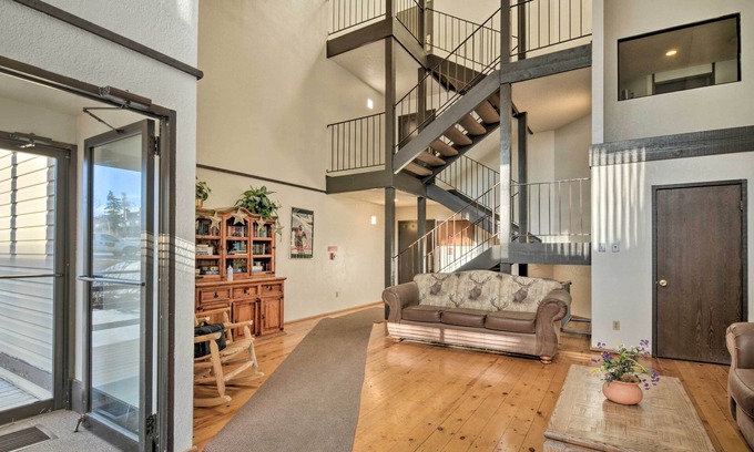 Brian Head Apartment | Sweet Skiers Escape < Half-mile to the Slopes!