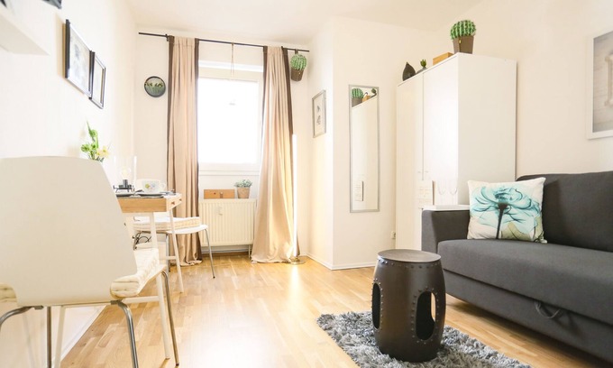 Mannheim City Centre Apartment | Sweet Studio | Super Central | 5min to Paradeplatz