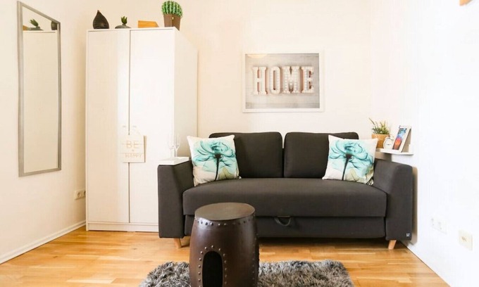 Mannheim City Centre Apartment | Sweet Studio | Super Central | 5min to Paradeplatz