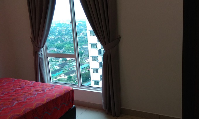 Central District Apartment | Sweetie home provides a home feel when u are on your vacation, we are