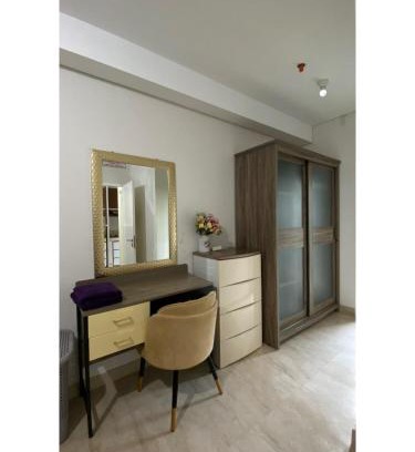 Kesawan Apartment | Swimming Pool View Exclusive Apartment-5th Floor-Min 2N