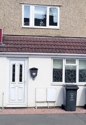Swindon Apartment | Swindon City Centre Duplex - EnterCloud9SA